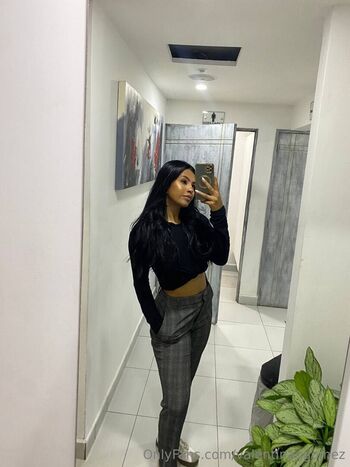 Full leaked Valentinaggomez private photo