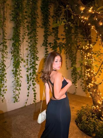 Full leaked Valeria madrigal private photo