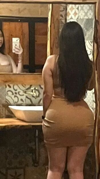 Full leaked Valeria page private photo