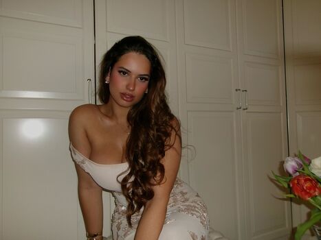Full leaked Valeria private photo