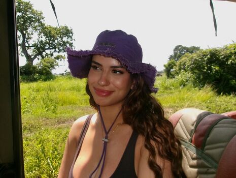 Full leaked Valeria private photo