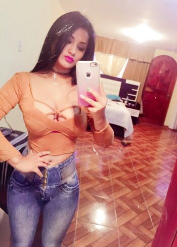 Full leaked Valeriarodriguezoficial private photo
