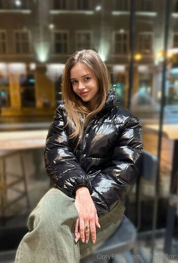 valerieflor