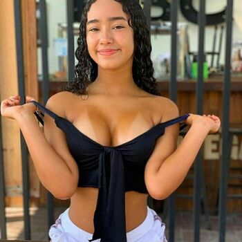 Full leaked Valery altama private photo