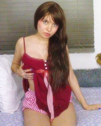 Valerya Salinas