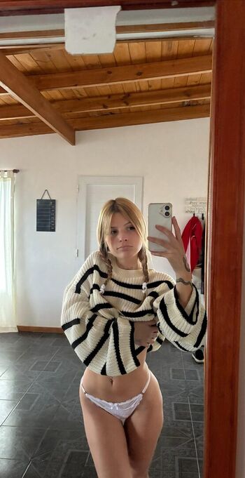 Full leaked Valituss private photo