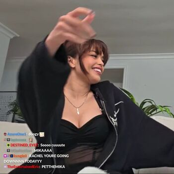 Full leaked Valkyrae  page private photo