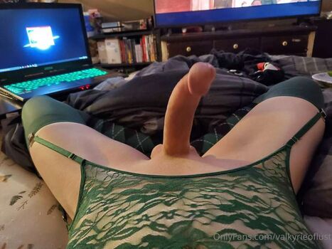 Full leaked Valkyrieoflust private photo