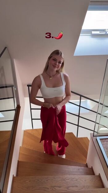 Full leaked Vallixpauline private photo