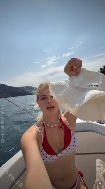 Full leaked Vallixpauline private photo