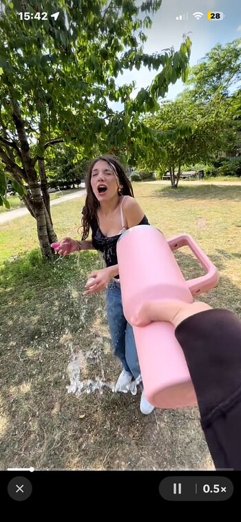 Full leaked Valmadeaa private photo