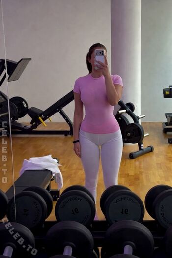 Full leaked Valonaash page private photo