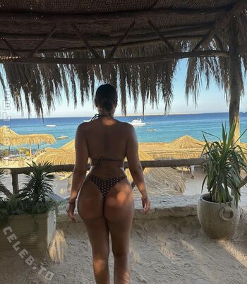 Full leaked Valonaash page private photo