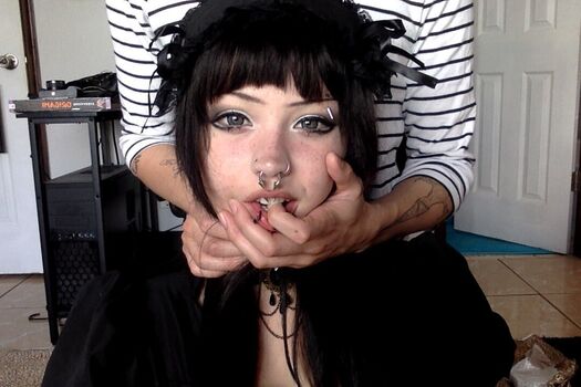 Full leaked Valvampire private photo