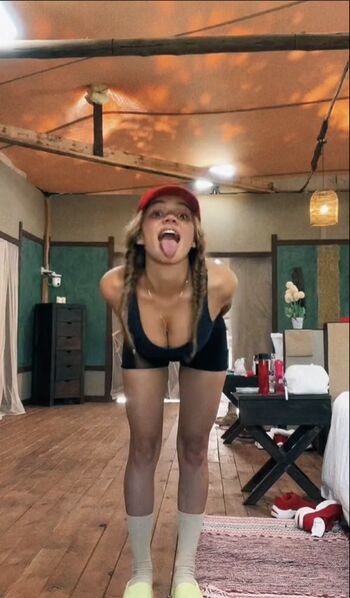 Full leaked Valya karnaval private photo