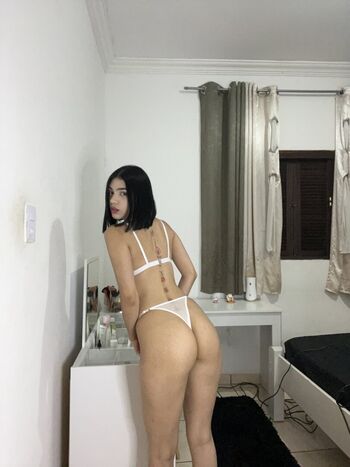 Full leaked Vampirinha private photo