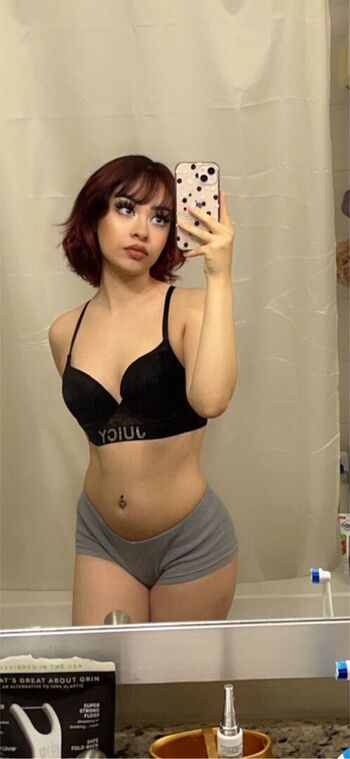 Full leaked Vampsqueen private photo