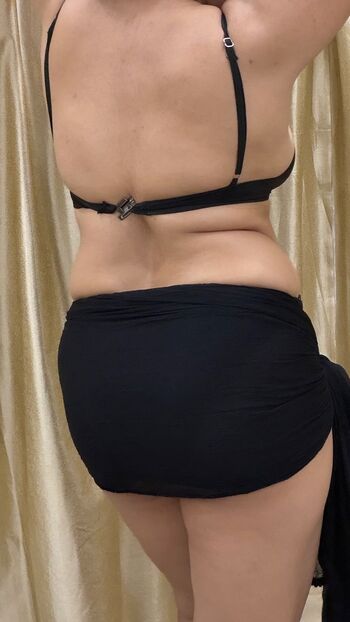 Full leaked Vandana pathak private photo