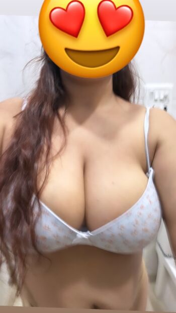 Full leaked Vandana pathak private photo