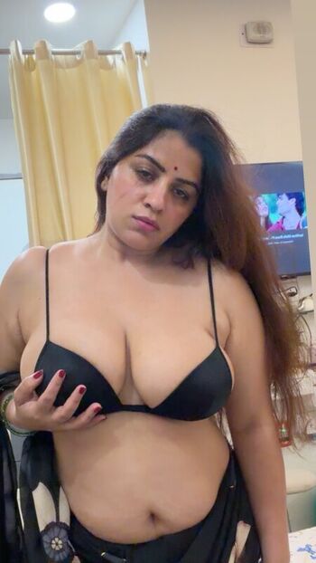 Full leaked Vandana pathak private photo