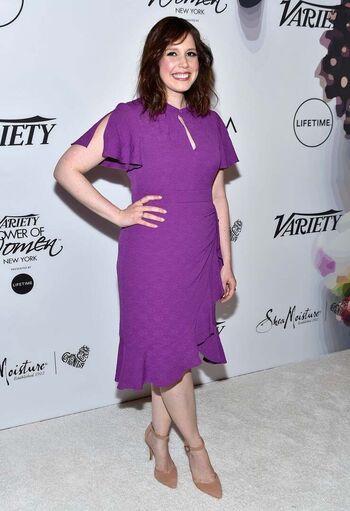 Full leaked Vanessa bayer private photo