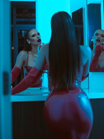 Full leaked Vanessa curry private photo
