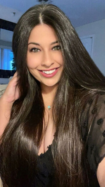 Vanessa R