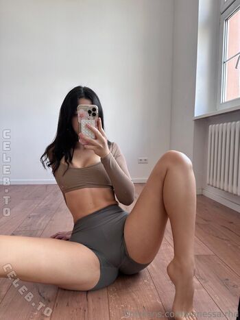Vanessa.rhd