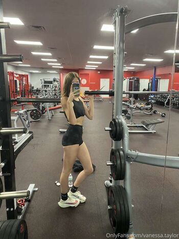 Full leaked Vanessa taylor private photo