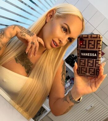 Full leaked Vanessalouis private photo