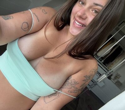 vanessaxvalentina