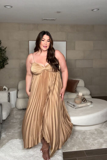 Full leaked Vanezznezz private photo