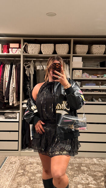 Full leaked Vanezznezz private photo