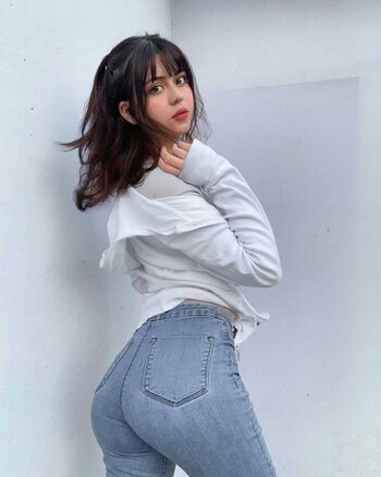 Full leaked Vaniasse private photo