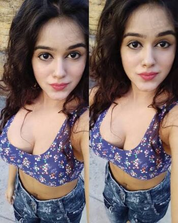 Full leaked Varshney private photo