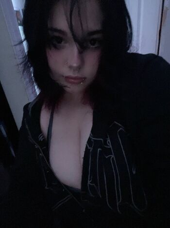 Full leaked Vcnllasky private photo