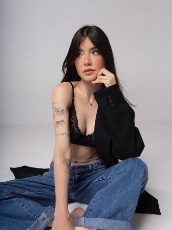 Full leaked Vee castro private photo