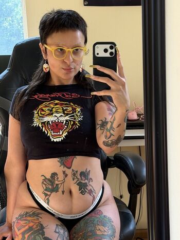 Full leaked Vegan clown private photo