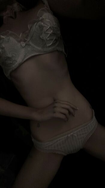 Full leaked Veildose private photo