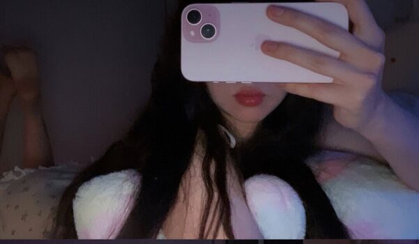 Full leaked Vekikusuo private photo