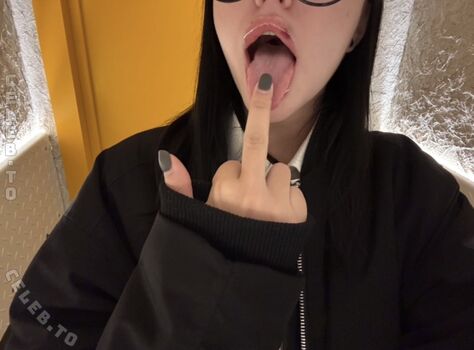 Full leaked Vellari feet private photo