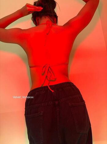Velvet_Vortexxx