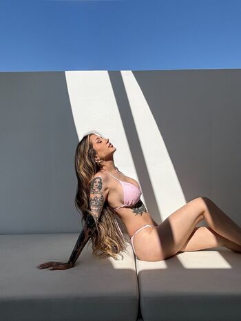 Full leaked Venetia kamara page private photo
