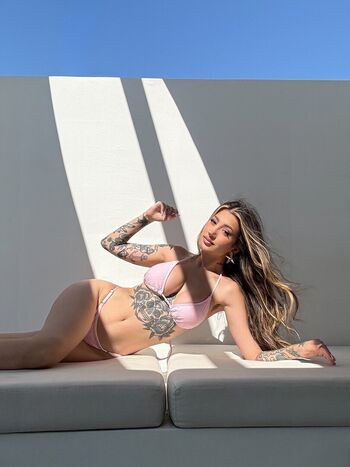 Full leaked Venetia kamara page private photo