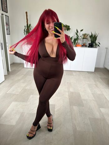 Full leaked Venusclad private photo
