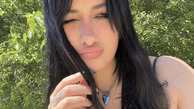 Full leaked Veraddicts private photo