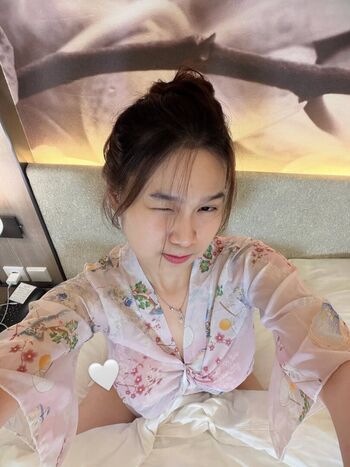 Full leaked Verllyaling private photo