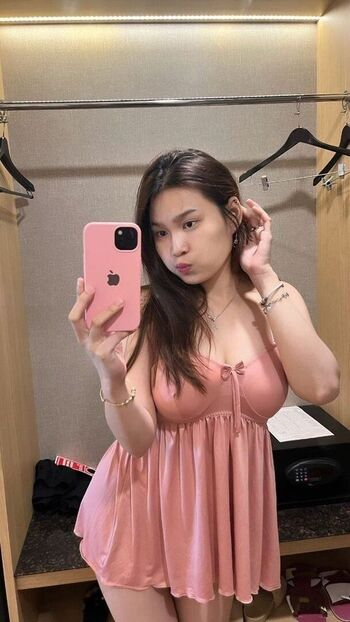 Full leaked Verllyaling private photo