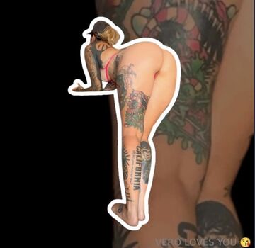 Full leaked Vero venturing private photo