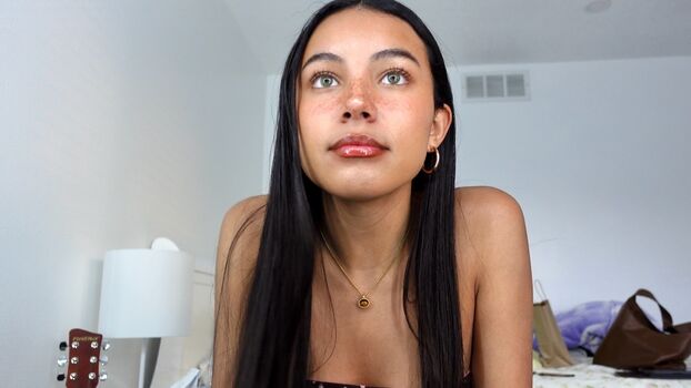 Full leaked Veronicaeclatt page private photo